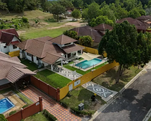 Lot 1319 - A'Famosa Melaka Bungalow Pool BBQ KTV Hotels in Pegoh