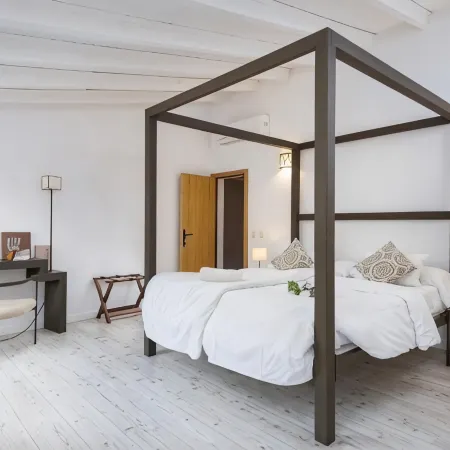 Hotel Moscari by CheelHotels