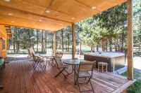 DiamondStone Guest Lodges - Mountain view
