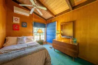 Montauk Beach Retreat — 3Br, Steps to Beach, BBQ, Patio & Outdoor Shower - 4-Star