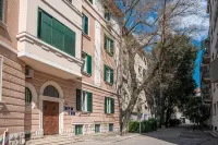 Prime City Center Studio in Split - Walk to Diocletian's Palace