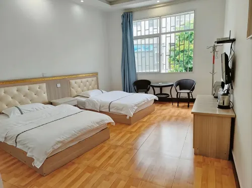 Qunxin Hotel