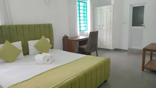 Istana Villa Mirissa - Villas