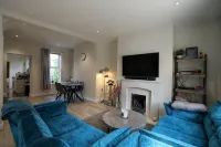 Luxury House Near City Center Hospital & Superstore