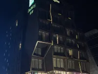 Holiday Inn KOLKATA AIRPORT by IHG Hotels near Netaji Subhash Chandra Bose International Airport