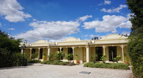 Acacia Terraces