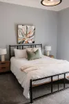 Charming Invermay Townhouse with Courtyard - 2 ดาว