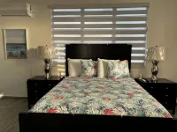 2-bedroom 2 bath apt in delightful Stella walking distance to corcega beach Hotels in Calvache