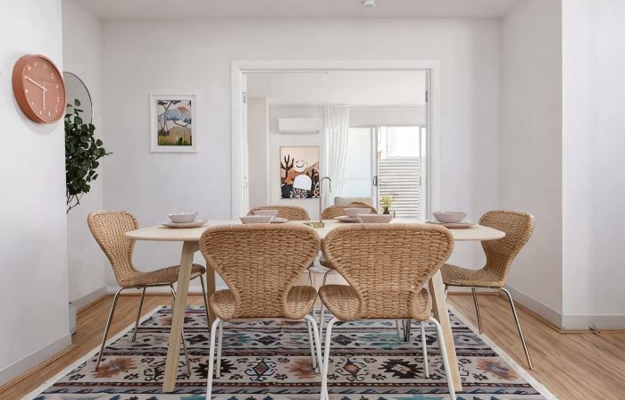 Modern 3 Bedroom Townhouse in Brunswick