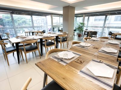 Henia Hotel