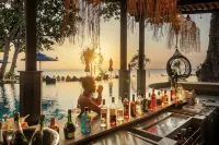 Nirvana Beach Resort, Koh Lanta - bar