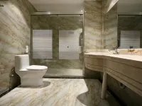 Chaling Manhe Hotel Hotele w: Powiat Chaling