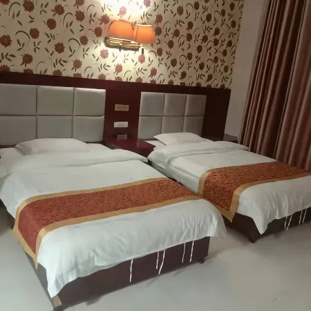 Chengcheng Longsige Hotel