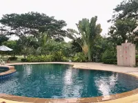 Papai Country Lodge - Pools