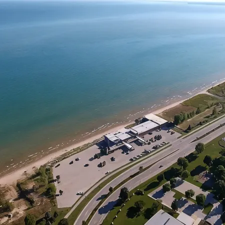 Lighthouse Inn - Two Rivers Отели в г. Ту Риверс