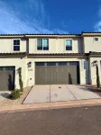 Red Rock Retreat, 3-bedroom New townhome in Washington Utah w/ AC & fast WiFi - 4-Star