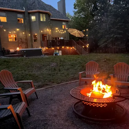 Poconos 6BR Retreat on 6 Private Acres – Hot Tub, Game Room, Fire Pit, Sleeps 16