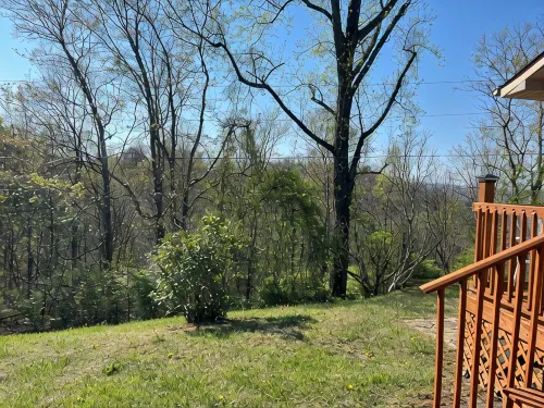 Charming 3-bedroom house with WiFi, AC in Pineville Kentucky - 2 étoiles