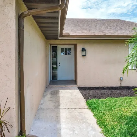 Sunny 2BR/2BA Coastal Retreat – Walk to Dining, Near Beach & Trails