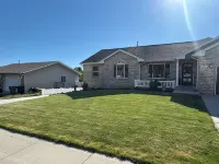 Chic 1-bedroom apartment in fabulous Pleasant Grove