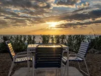 Charming 1-bedroom, beachfront condo in marvelous Longboat Key Hotels in Longboat Key
