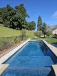 West Side 3BR/3BA - En suite layout, Pool&Hot Tub, nestled in oak covered hills! - Pools