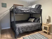 Welcome to Rivers Edge Retreat – Your Serene Escape on the Osage River