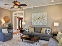 The Grand Colonial Manor on East 11th - 3 Kings! Hotels in Anniston