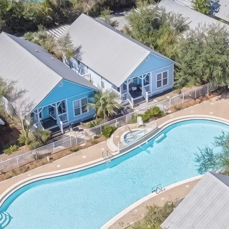 SeaStar - Gulf View from Roof Deck, Private Beach Access, Huge Pool/Hot Tub