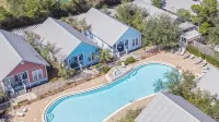 SeaStar - Gulf View from Roof Deck, Private Beach Access, Huge Pool/Hot Tub - Pools