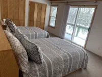 The Hilltop - DIRECT ATV - Snowmobile Trail Access - Balkoner