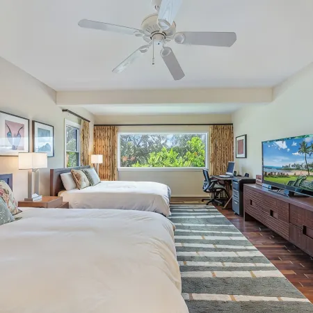 Panoramic Oceanview Sanctuary in Luxury Resort • 4Br Sleeps 10 • Beach,Pool&Tub