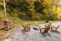 Large cabin near boat rentals & Nantahala with Hot Tub, Pool Table, & Gameroom - Chalets