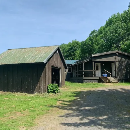 Cozy Cabin Sleeps 8 on ATV Trail in Turin NY
