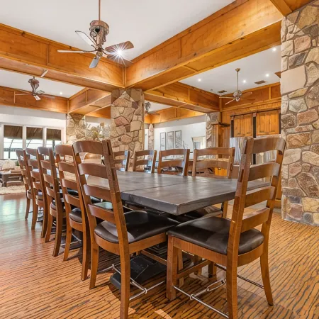 Browns Canyon Lodge - with an Indoor Hot Tub and Game Room-