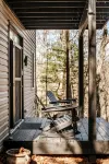 Stay with Branch: Ridgeview Nature Retreat - シャレー