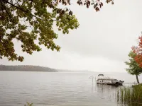 Lakefront Family Cabin with Pontoon Rental Available Hotels in Lenroot
