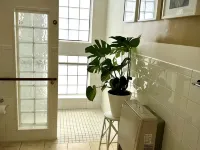 Marfa House Fronteriza--Central and Accessible Hotels in Marfa
