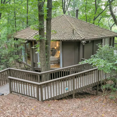 Mountain Getaway Nestled In The Foothills of The Blue Ridge Mountains.