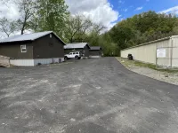 Gorgeous 2-bedroom cabin on the Watauga River! - Chalets