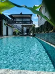 Win Hotel - parking