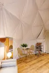"The Perch" RRG - Modern Elevated Stay w/ Hot Tub