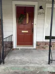 MidCentury Modern 3BR 2BA + Hot Tub in College District