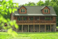 Cozy cabin in tranquil setting overlooking pond