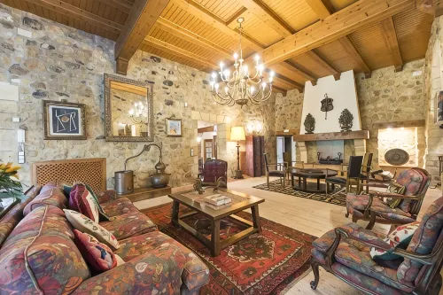 Villa with pool, near Sitges and Barcelona. Natural Park. Wine tourism - Private Pool