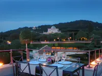 Hotel Flora Hotels in Frascati