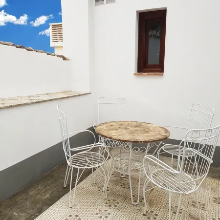 Apartamentos Boutique Granada 3000