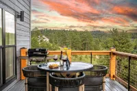 Mountain & Pond Views, Hot Tub, Loft+3BR, Stargazing, Kid + Dog Friendly
