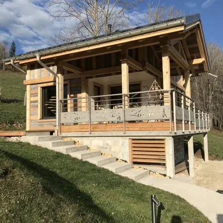 Character cottage close to hiking trails