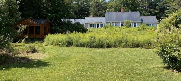 Charming Sandy Point Home Hotels in Waldo County